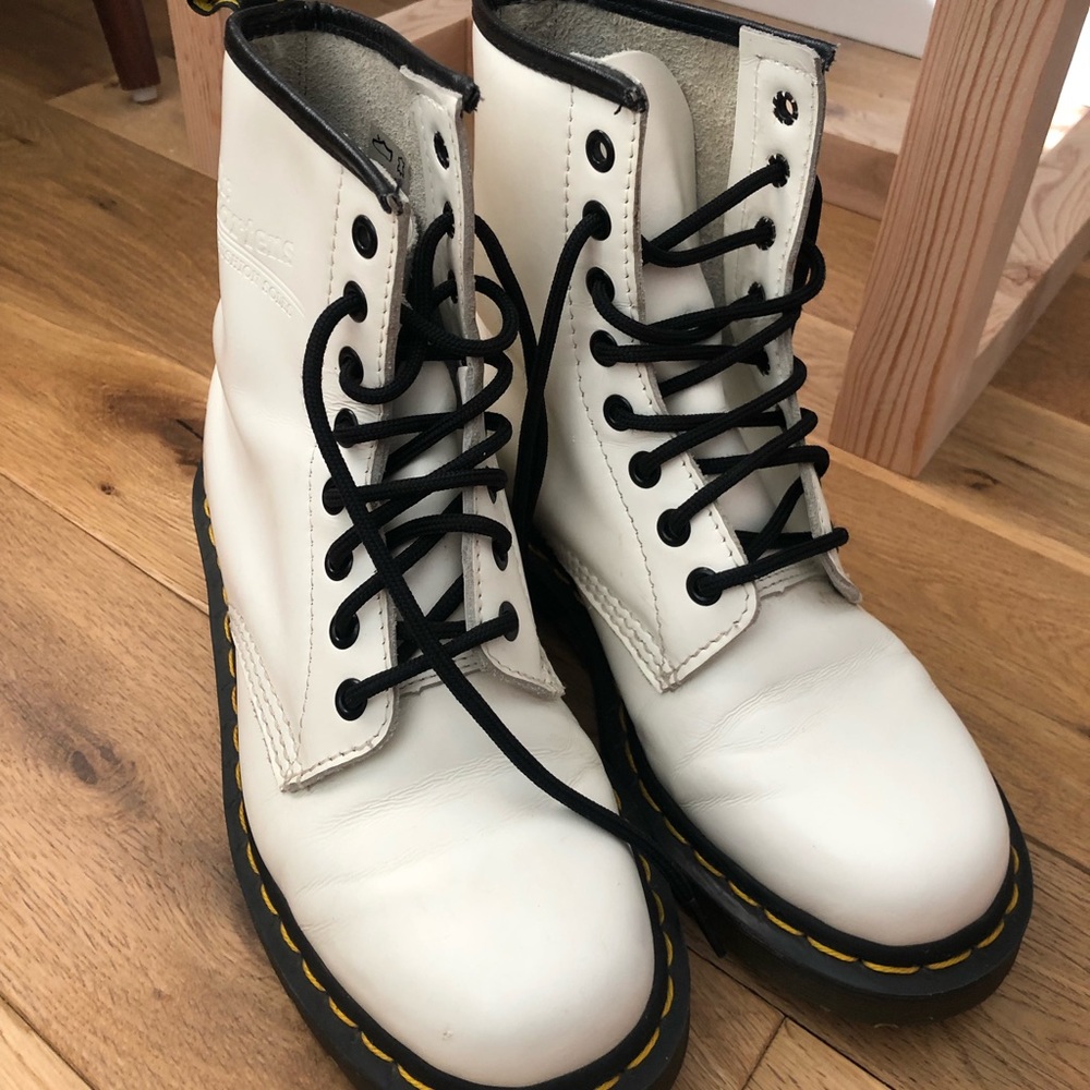 COPY - Dr. Martens Boot